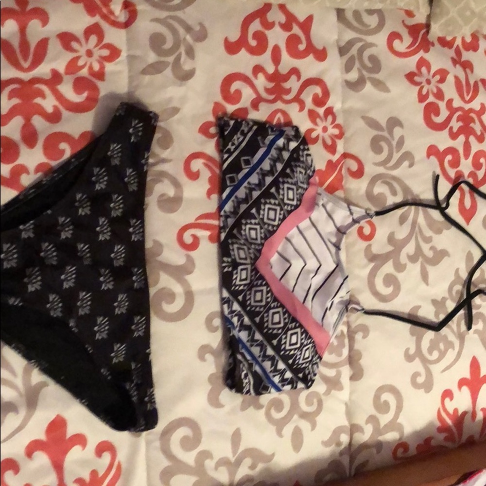 Bathing suit